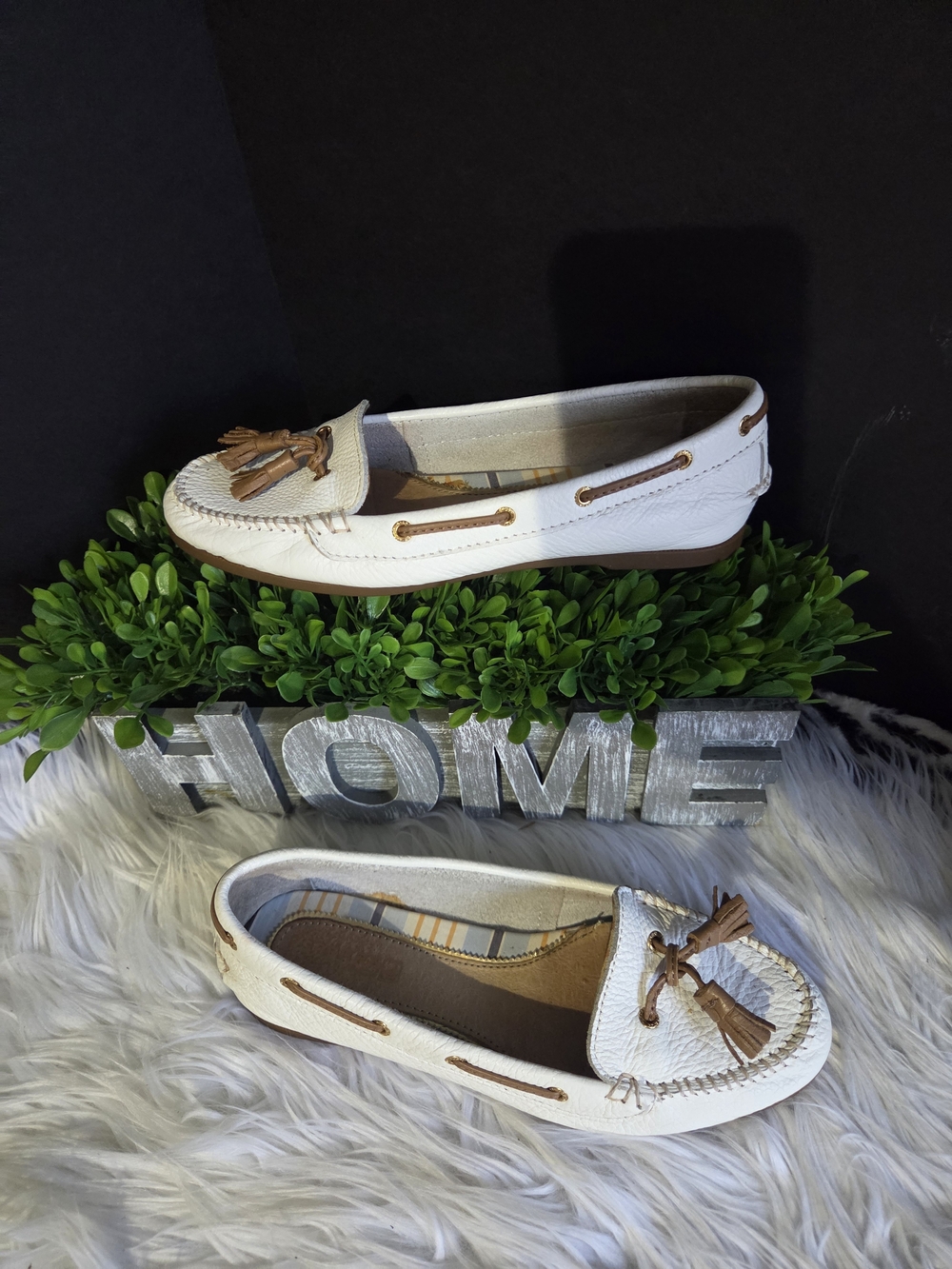 Sperry White Leather Boat Tassel Moccasin Loafers. Size 6.5